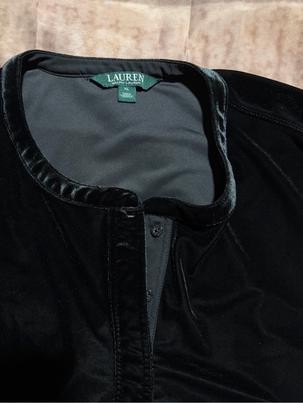 Lauren Ralph Lauren Black Velvet top - Picture 6 of 6